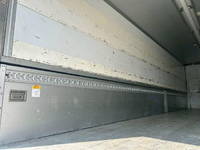 日野プロフィアアルミウイング大型（10t）[写真10]