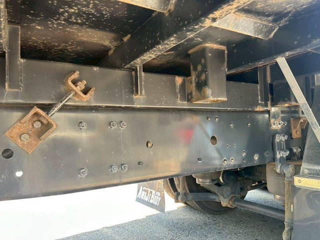 三菱ふそうスーパーグレートアルミブロック大型（10t）[写真08]