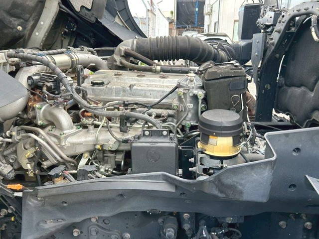 日野プロフィアアルミブロック大型（10t）[写真16]