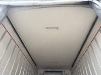 いすゞエルフ冷凍車（冷蔵車）小型（2t・3t）[写真11]