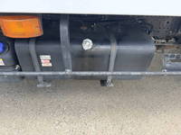 いすゞエルフ冷凍車（冷蔵車）小型（2t・3t）[写真40]