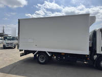 いすゞエルフ冷凍車（冷蔵車）小型（2t・3t）[写真06]