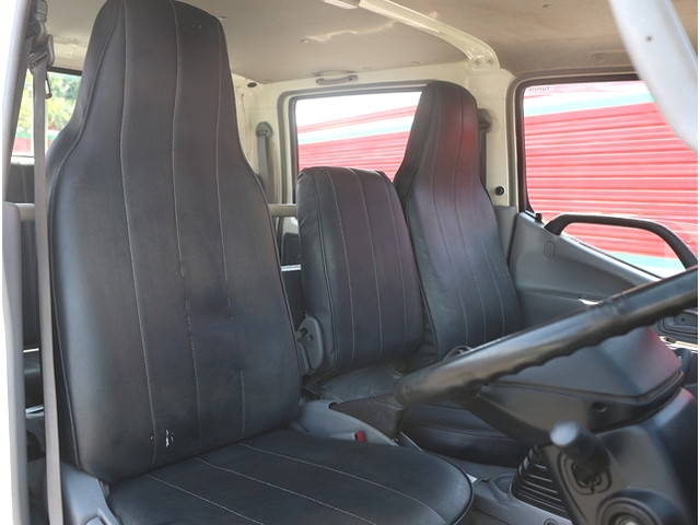 トヨタその他の車種ダブルキャブ（Wキャブ）小型（2t・3t）[写真15]