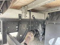 三菱ふそうキャンターアルミバン小型（2t・3t）[写真23]