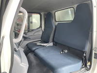 三菱ふそうキャンターアルミバン小型（2t・3t）[写真31]