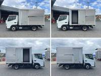 三菱ふそうキャンターアルミバン小型（2t・3t）[写真06]