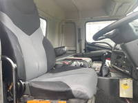 日野プロフィアダンプ大型（10t）[写真09]