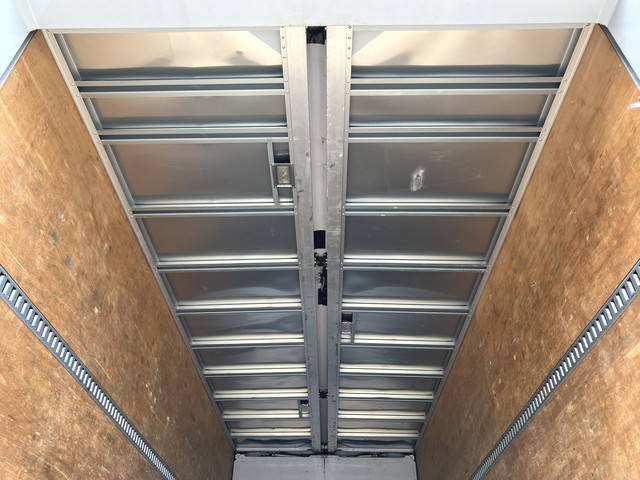 日野レンジャーアルミウイング中型（4t）[写真10]