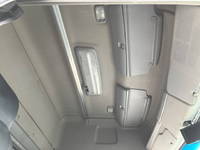 日野レンジャーアルミウイング中型（4t）[写真33]