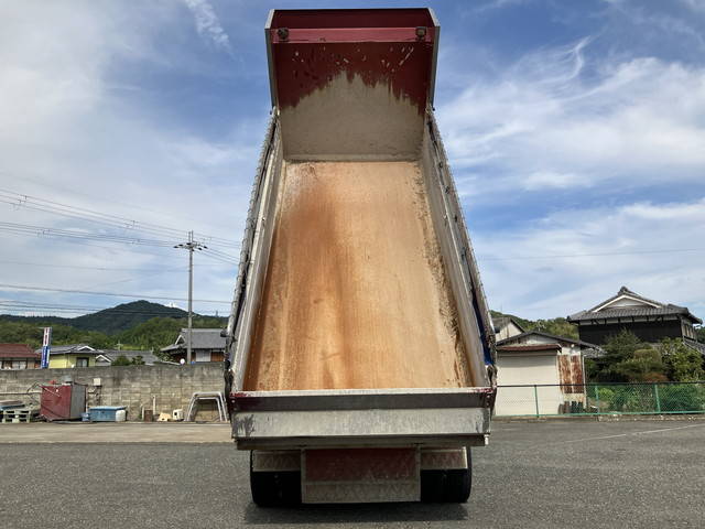 日野プロフィアダンプ大型（10t）[写真10]