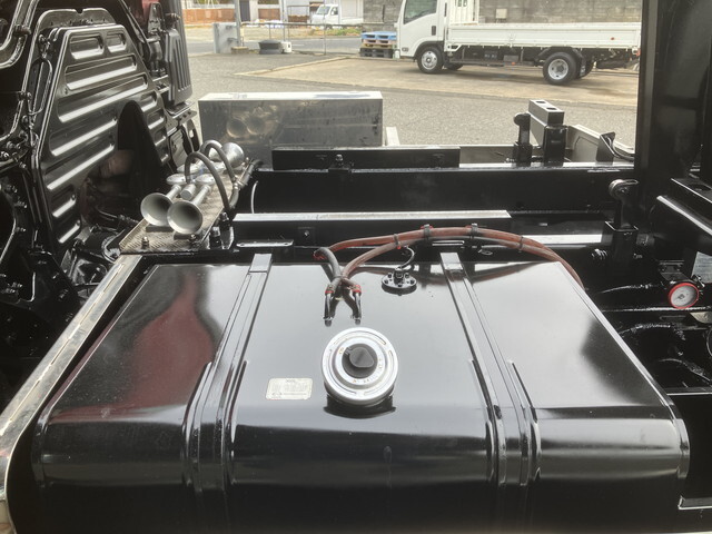 日野プロフィアダンプ大型（10t）[写真16]