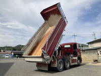 日野プロフィアダンプ大型（10t）[写真02]