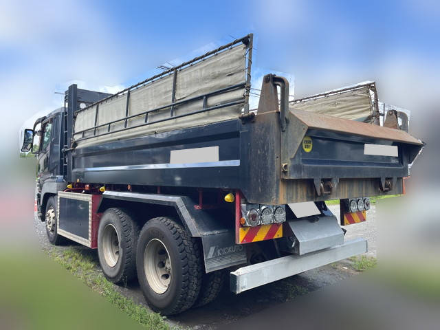 三菱ふそうスーパーグレートダンプ大型（10t）[写真02]