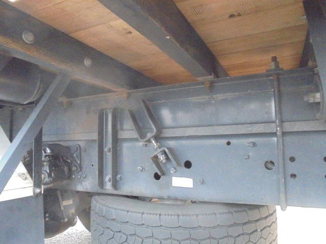 三菱ふそうファイター平ボディ増トン（6t・8t）[写真06]