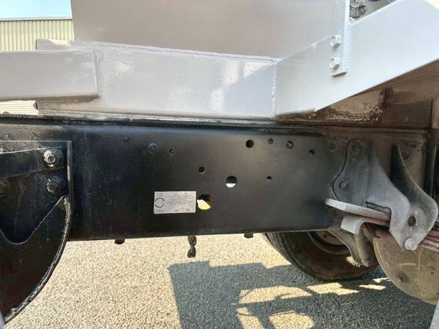 日野レンジャーミキサー車（コンクリートミキサー）増トン（6t・8t）[写真17]