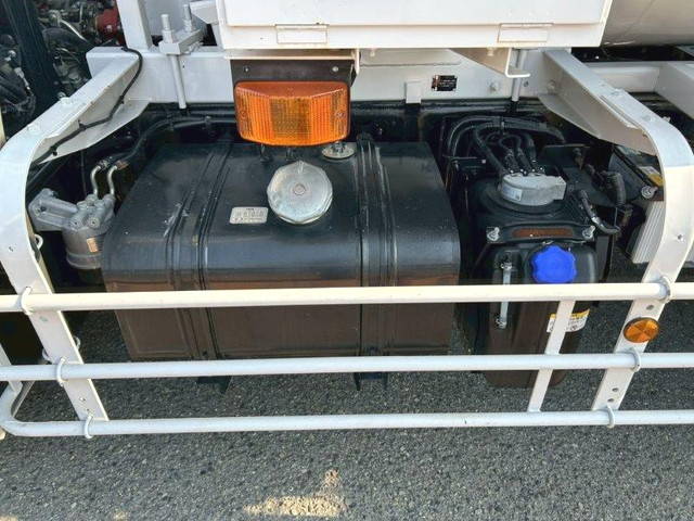 日野レンジャーミキサー車（コンクリートミキサー）増トン（6t・8t）[写真19]