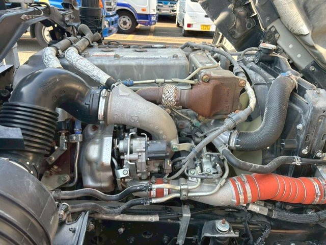 日野レンジャーミキサー車（コンクリートミキサー）増トン（6t・8t）[写真25]