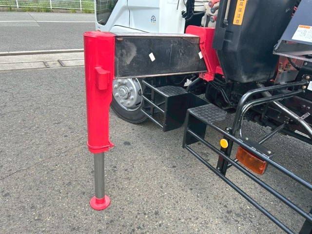 三菱ふそうファイターコンテナ専用車増トン（6t・8t）[写真14]