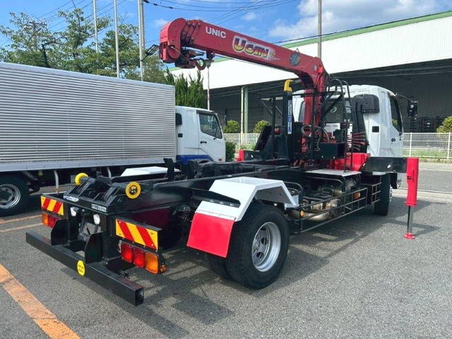 三菱ふそうファイターコンテナ専用車増トン（6t・8t）[写真06]