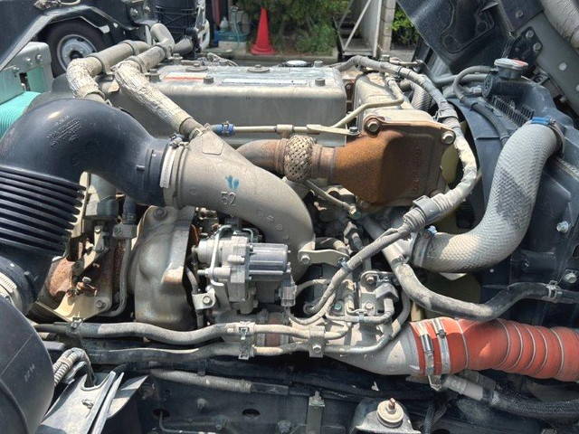 日野レンジャーミキサー車（コンクリートミキサー）増トン（6t・8t）[写真19]