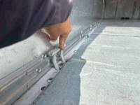 いすゞギガアルミウイング大型（10t）[写真15]