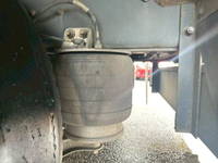 いすゞギガアルミウイング大型（10t）[写真16]