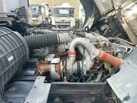 いすゞギガアルミウイング大型（10t）[写真26]