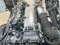 いすゞギガアルミウイング大型（10t）[写真27]