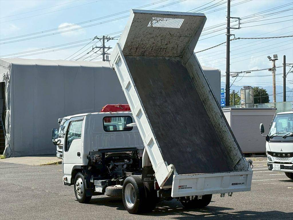 いすゞエルフダンプ小型（2t・3t）[写真11]