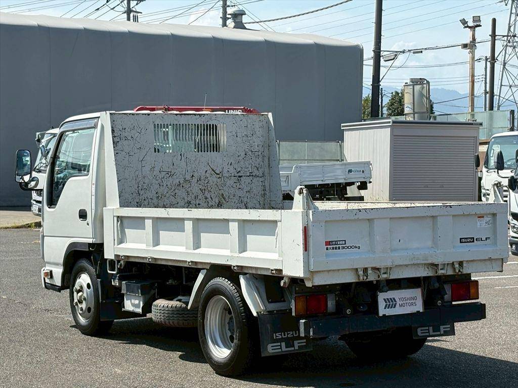 いすゞエルフダンプ小型（2t・3t）[写真03]