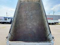 いすゞエルフダンプ小型（2t・3t）[写真09]