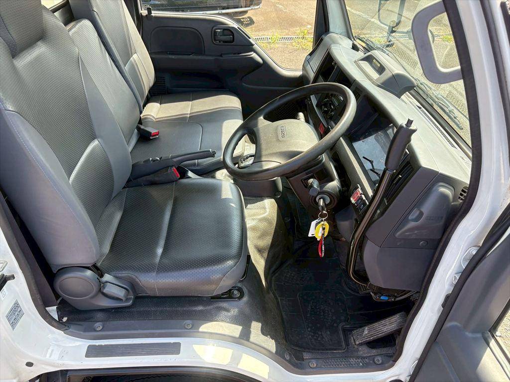 いすゞエルフダンプ小型（2t・3t）[写真21]