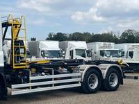 いすゞギガコンテナ専用車大型（10t）[写真07]