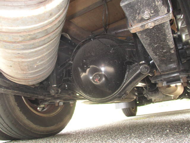 三菱ふそうキャンター平ボディ小型（2t・3t）[写真38]