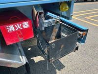 日野レンジャータンク車（タンクローリー）中型（4t）[写真21]