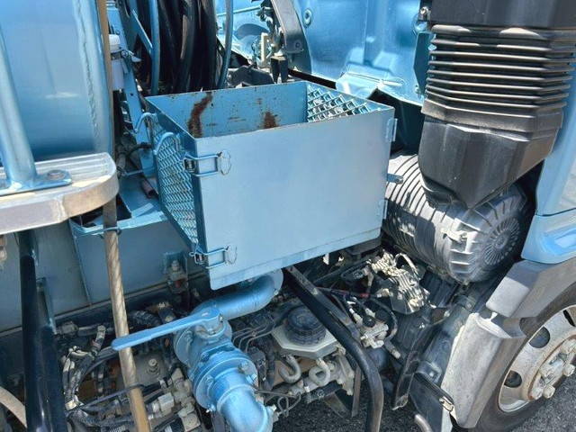 日野レンジャータンク車（タンクローリー）中型（4t）[写真23]