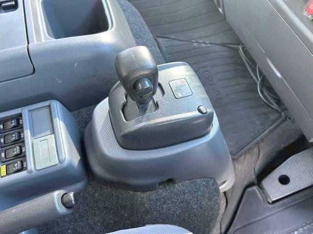 いすゞフォワード冷凍車（冷蔵車）中型（4t）[写真22]