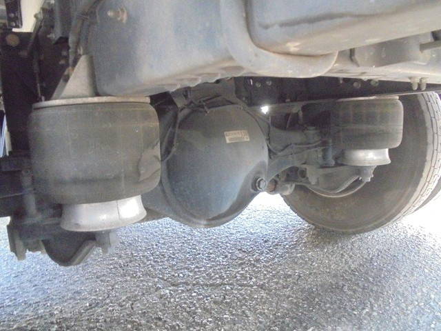 いすゞフォワード冷凍車（冷蔵車）中型（4t）[写真14]