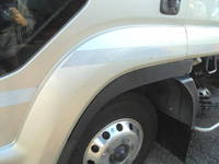 いすゞフォワード冷凍車（冷蔵車）中型（4t）[写真22]