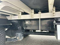 三菱ふそうファイターアルミバン中型（4t）[写真16]