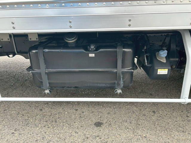 三菱ふそうファイターアルミバン中型（4t）[写真17]