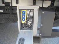 三菱ふそうファイターアルミバン中型（4t）[写真11]