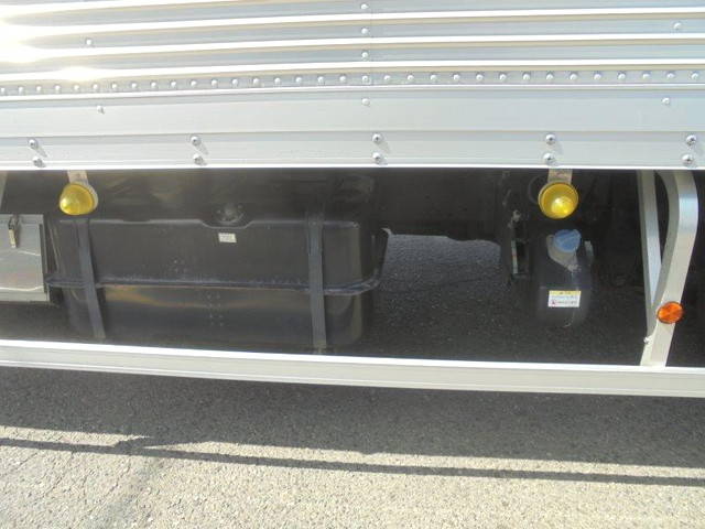 三菱ふそうファイターアルミバン中型（4t）[写真15]