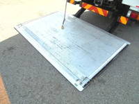 三菱ふそうファイターアルミバン中型（4t）[写真06]