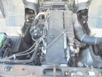 三菱ふそうスーパーグレートシャーシ大型（10t）[写真12]