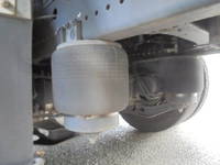 日野プロフィア幌車大型（10t）[写真22]