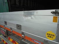 日野プロフィア幌車大型（10t）[写真28]