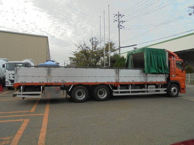 日野プロフィア幌車大型（10t）[写真05]