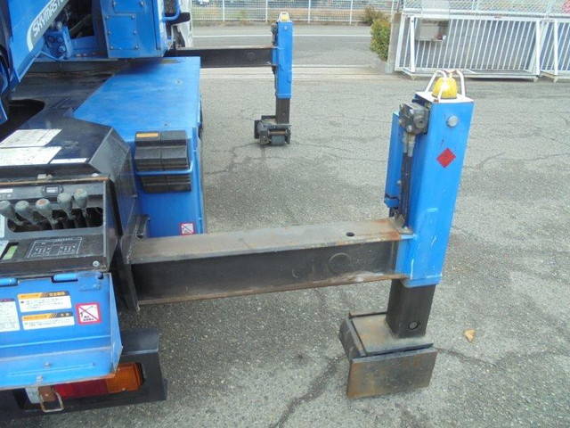 日野デュトロ高所作業車小型（2t・3t）[写真13]