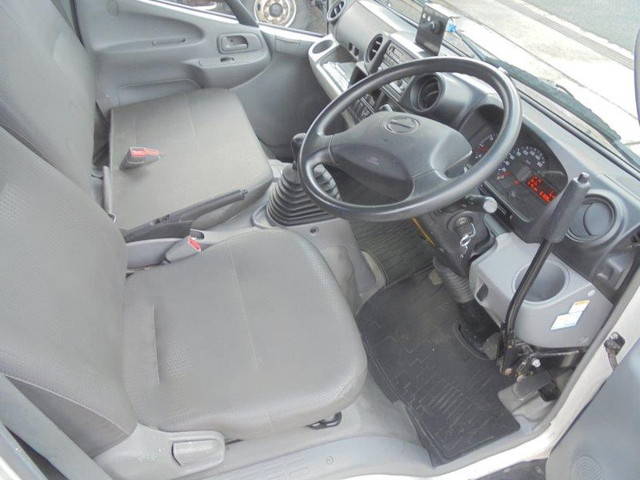 日野デュトロ高所作業車小型（2t・3t）[写真30]